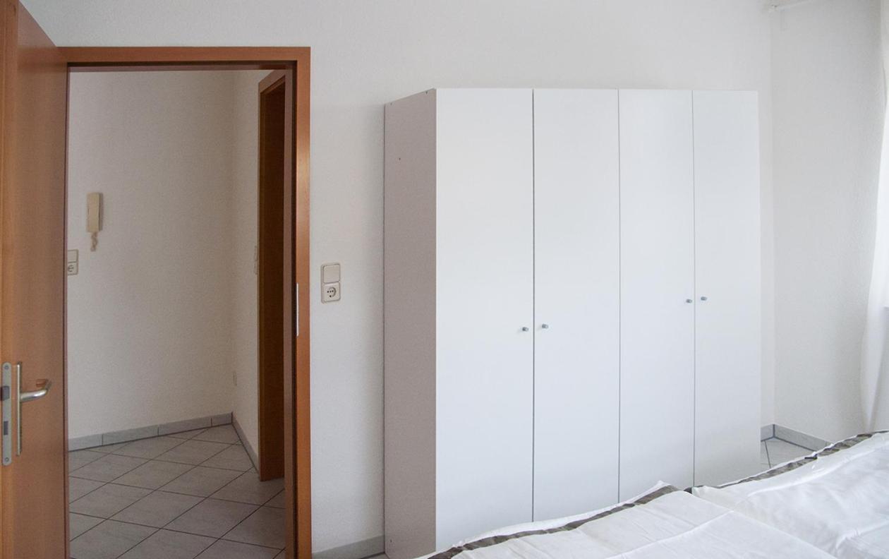 Gemuetliche Wohnung Mit Sonniger Terrasse Bietigheim-Bissingen Extérieur photo